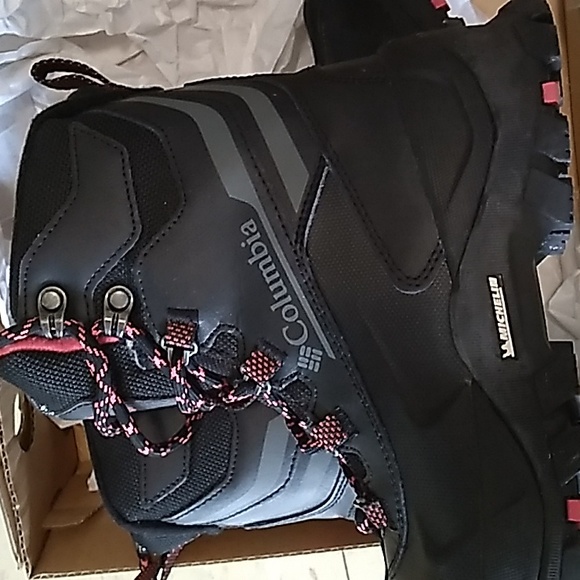 NWOT Gorgeous Columbia Bugaboot Plus IV Omni-Heat Women's 7.5 - Picture 10 of 16